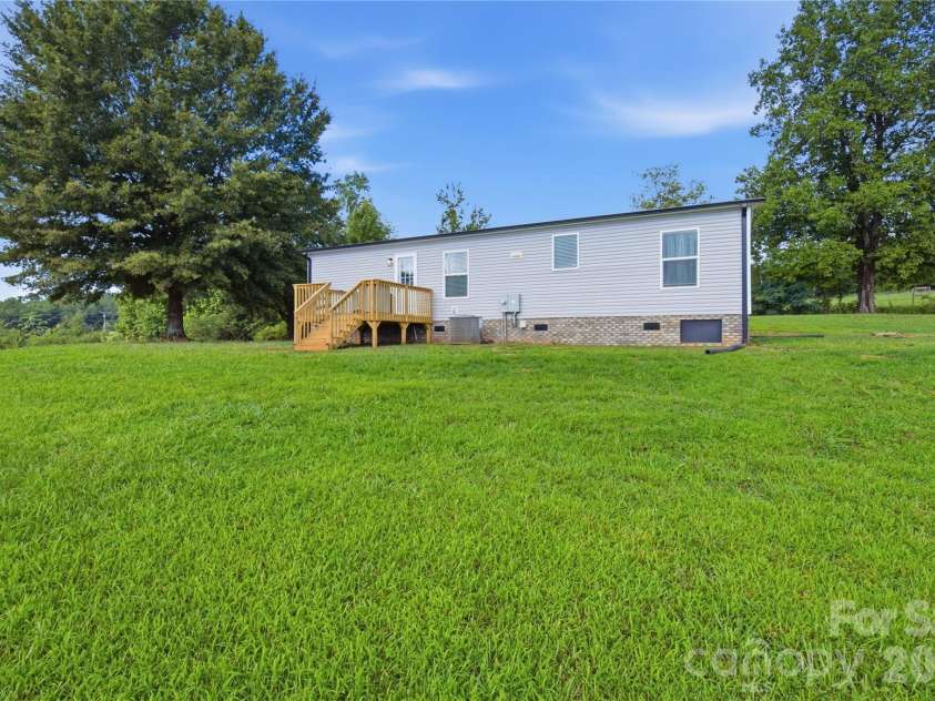 3906 Hollis Road, Ellenboro, NC 28040.  MLS# CAR4411971, YatesRealty ID 41747. 