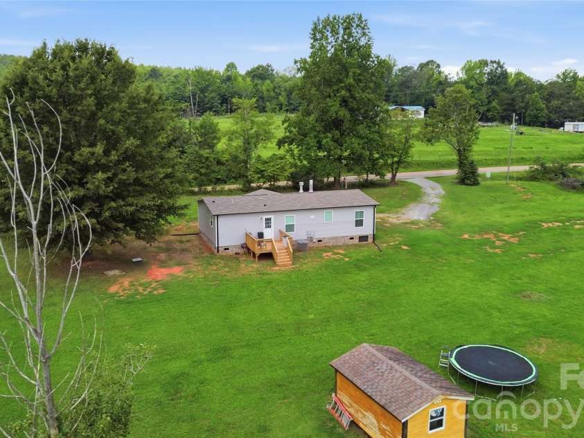 3906 Hollis Road, Ellenboro, NC 28040.  MLS# CAR4411971, YatesRealty ID 41747. 