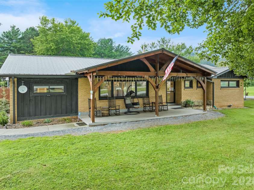 2906 Jonathan Creek Road, Waynesville, NC 28785.  MLS# CAR4411855, YatesRealty ID 41749. 
