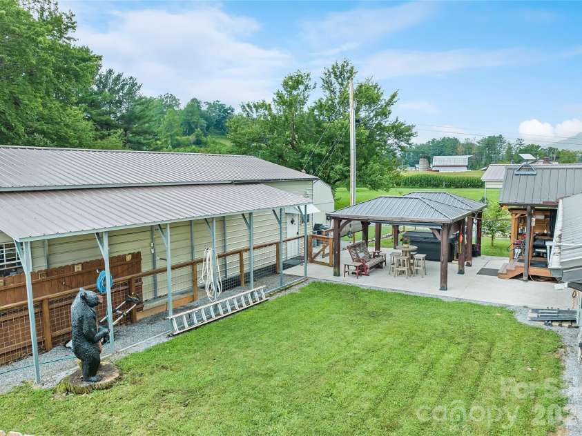2906 Jonathan Creek Road, Waynesville, NC 28785.  MLS# CAR4411855, YatesRealty ID 41749. 