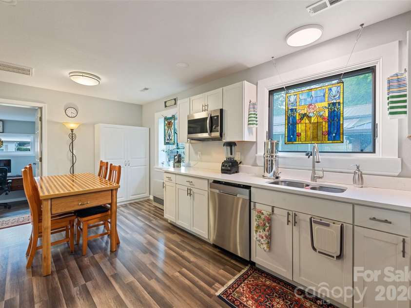 2906 Jonathan Creek Road, Waynesville, NC 28785.  MLS# CAR4411855, YatesRealty ID 41749. 
