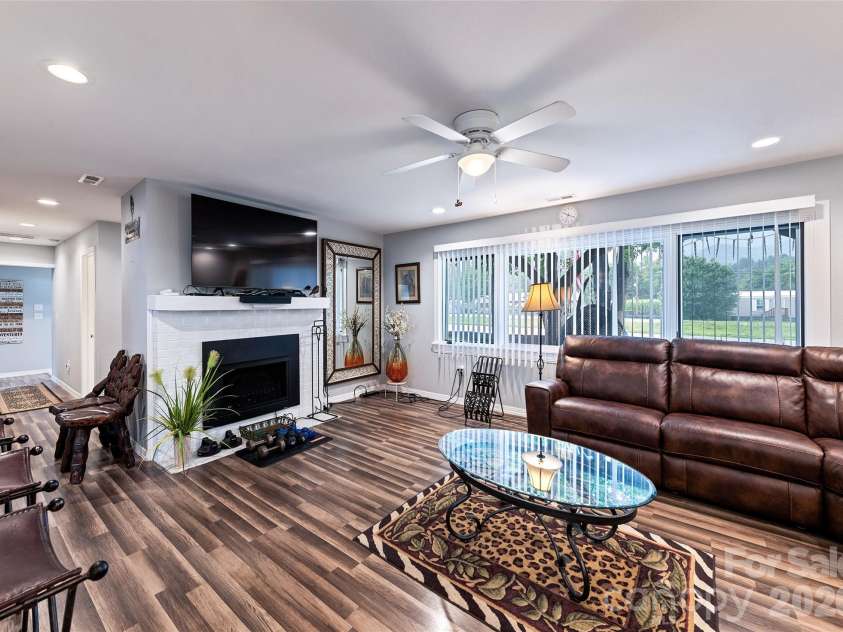 2906 Jonathan Creek Road, Waynesville, NC 28785.  MLS# CAR4411855, YatesRealty ID 41749. 