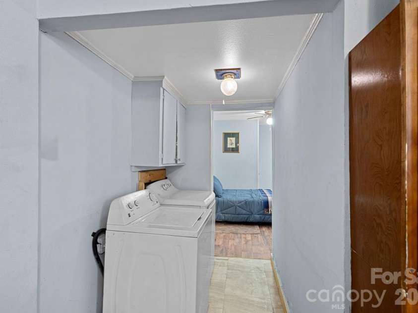 900 Alma Avenue, Kannapolis, NC 28081.  MLS# CAR4337701, YatesRealty ID 4175. 