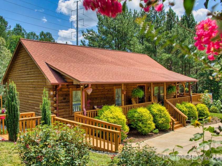 239 Hearthstone Drive, Union Mills, NC 28167.  MLS# CAR4410441, YatesRealty ID 41750. 