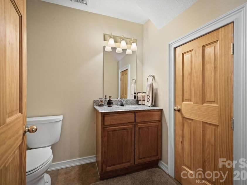 805 Bannon Place, Lenoir, NC 28645.  MLS# CAR4405742, YatesRealty ID 41753. 