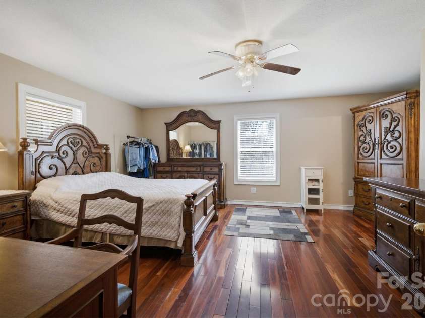 805 Bannon Place, Lenoir, NC 28645.  MLS# CAR4405742, YatesRealty ID 41753. 