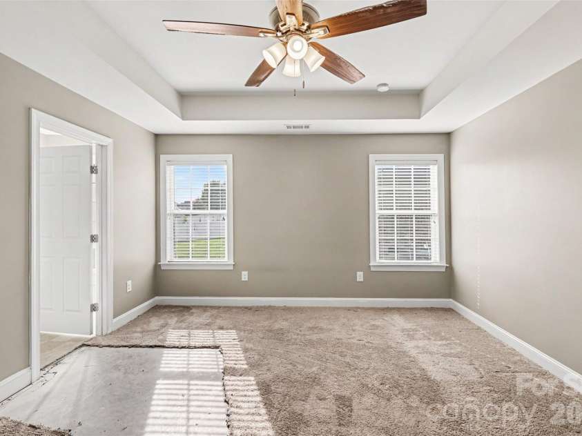 3552 Brickwood Circle, Midland, NC 28107.  MLS# CAR4410933, YatesRealty ID 41754. 