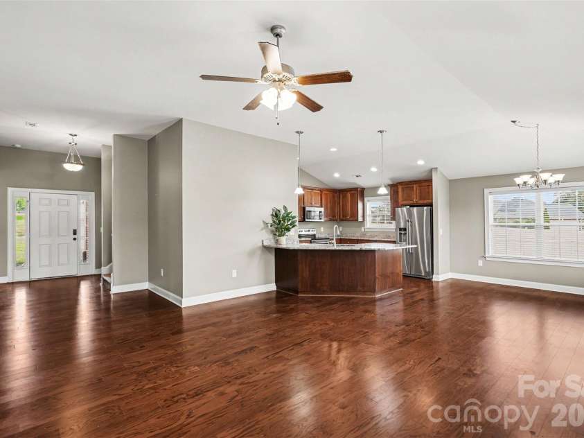 3552 Brickwood Circle, Midland, NC 28107.  MLS# CAR4410933, YatesRealty ID 41754. 