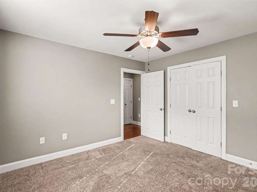 3552 Brickwood Circle, Midland, NC 28107.  MLS# CAR4410933, YatesRealty ID 41754. 