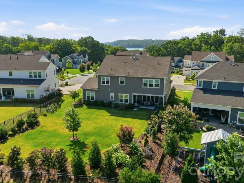 214 Lanyard Lane, Belmont, NC 28012.  MLS# CAR4410669, YatesRealty ID 41756. 