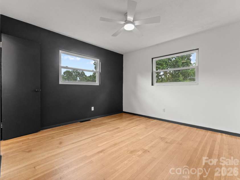 10 Monte Vista Circle, Candler, NC 28715.  MLS# CAR4411703, YatesRealty ID 41758. 