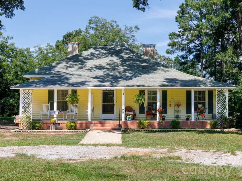 12173 Old Douglass Road, Blackstock, SC 29014.  MLS# CAR4411901, YatesRealty ID 41759. 