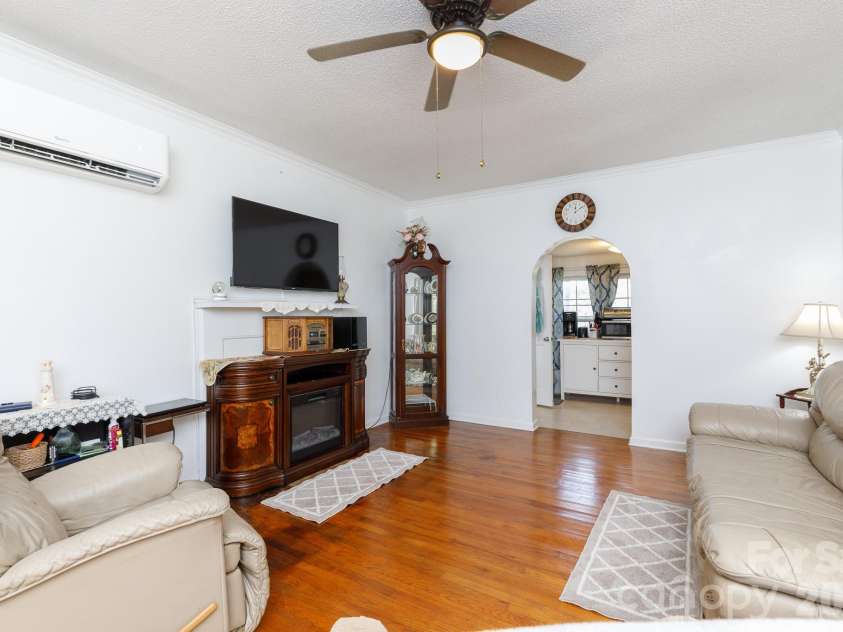 12173 Old Douglass Road, Blackstock, SC 29014.  MLS# CAR4411901, YatesRealty ID 41759. 
