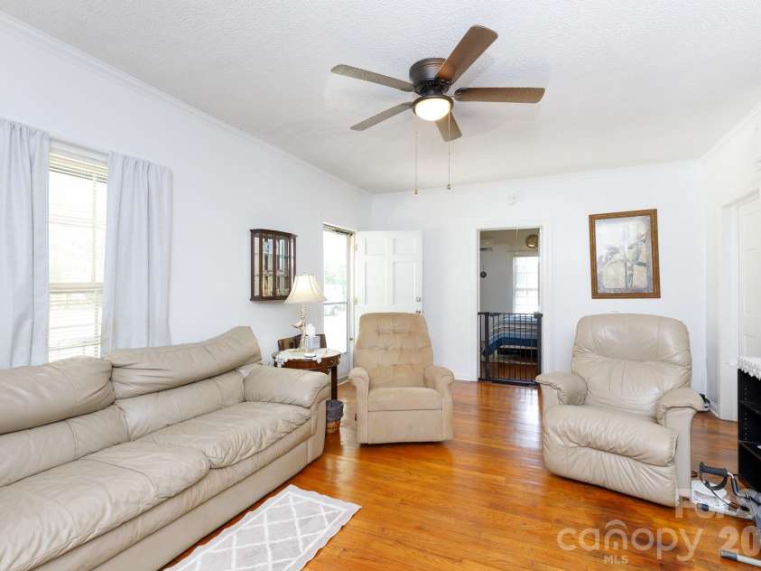 12173 Old Douglass Road, Blackstock, SC 29014.  MLS# CAR4411901, YatesRealty ID 41759. 