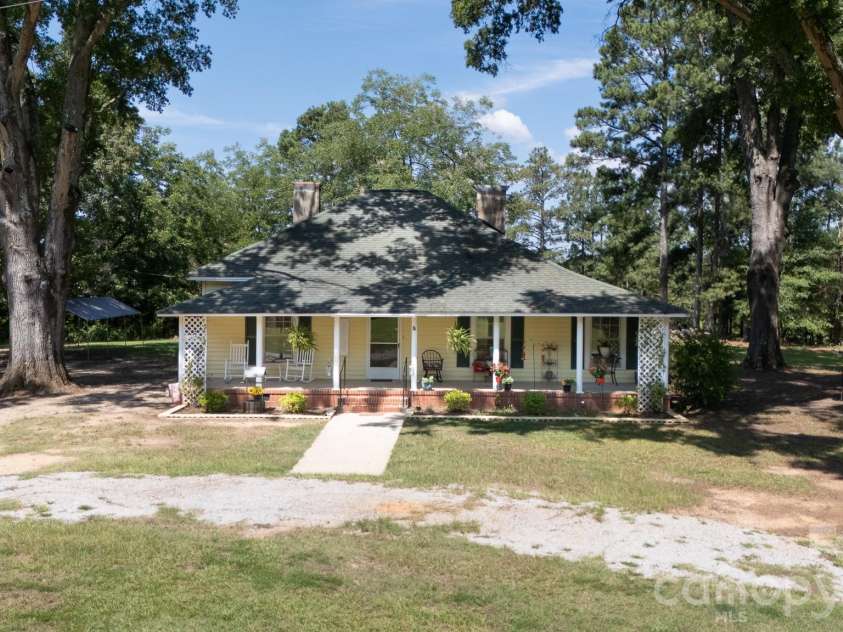 12173 Old Douglass Road, Blackstock, SC 29014.  MLS# CAR4411901, YatesRealty ID 41759. 