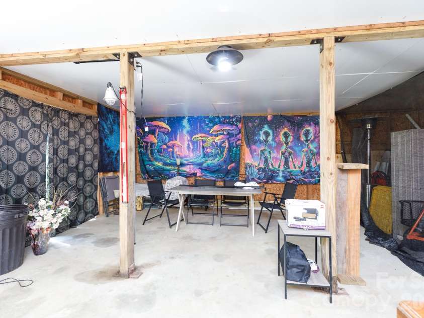 12173 Old Douglass Road, Blackstock, SC 29014.  MLS# CAR4411901, YatesRealty ID 41759. Workshop