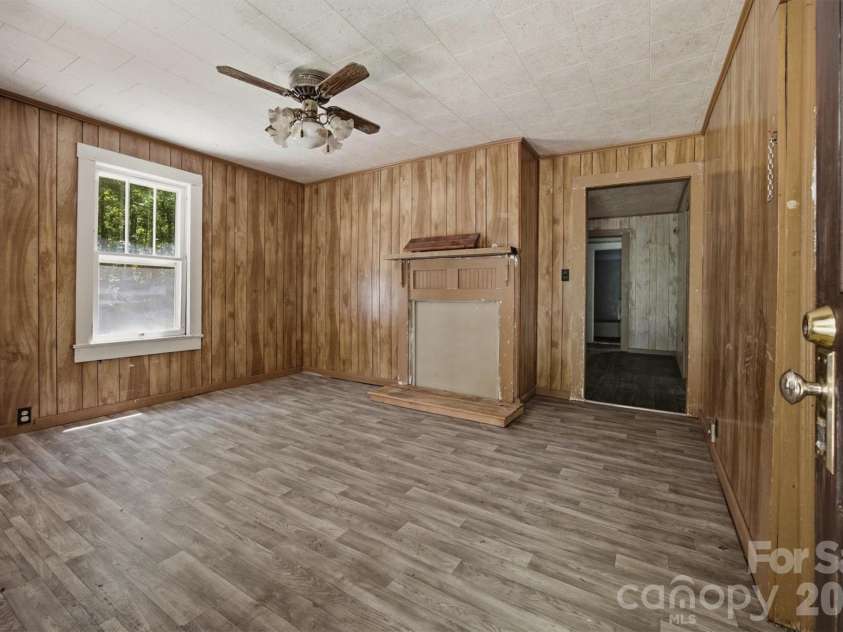 2155 Pa Jolly Lane, Granite Falls, NC 28630.  MLS# CAR4407951, YatesRealty ID 41763. 