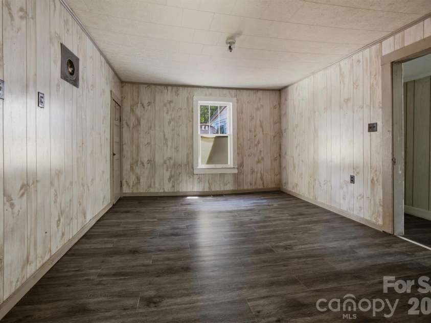2155 Pa Jolly Lane, Granite Falls, NC 28630.  MLS# CAR4407951, YatesRealty ID 41763. 