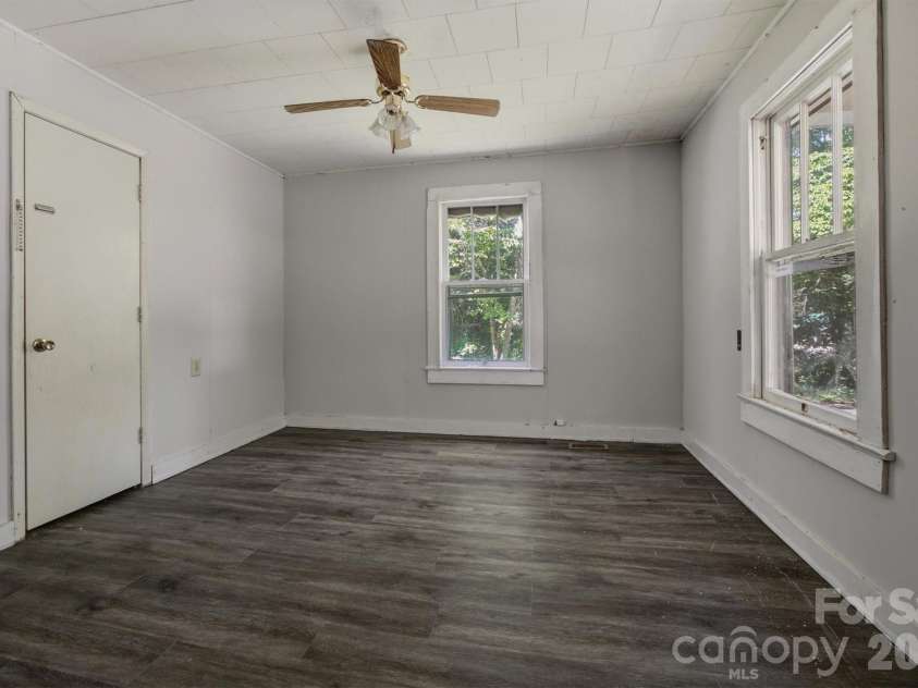 2155 Pa Jolly Lane, Granite Falls, NC 28630.  MLS# CAR4407951, YatesRealty ID 41763. 