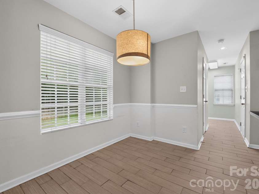 6420 Spanish Moss Lane, Charlotte, NC 28262.  MLS# CAR4411608, YatesRealty ID 41764. 