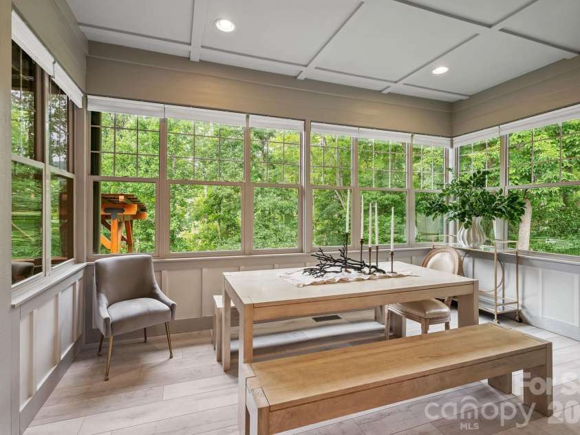 38 Little Forest Drive, Asheville, NC 28806.  MLS# CAR4411326, YatesRealty ID 41765. 