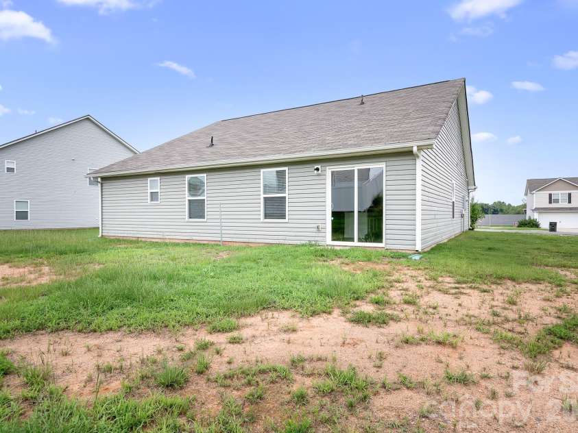 226 Caley Street, Kings Mountain, NC 28086.  MLS# CAR4408413, YatesRealty ID 41767. 