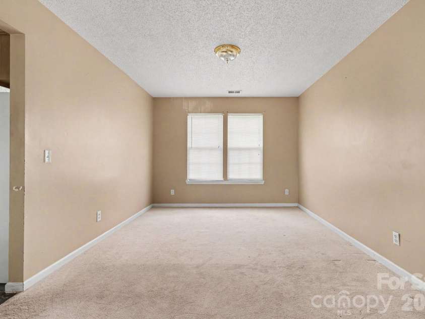 9813 Baxter Caldwell Drive, Charlotte, NC 28213.  MLS# CAR4411650, YatesRealty ID 41769. 