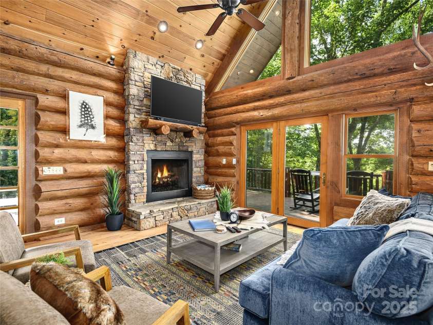 1391 Still Branch Road, Sylva, NC 28779.  MLS# CAR4242282, YatesRealty ID 4177. 