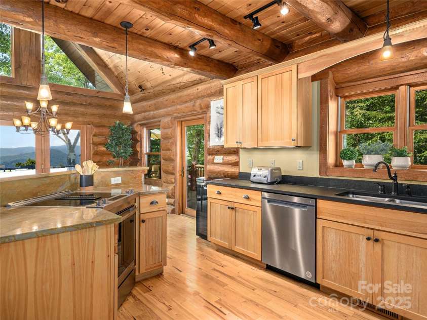 1391 Still Branch Road, Sylva, NC 28779.  MLS# CAR4242282, YatesRealty ID 4177. 