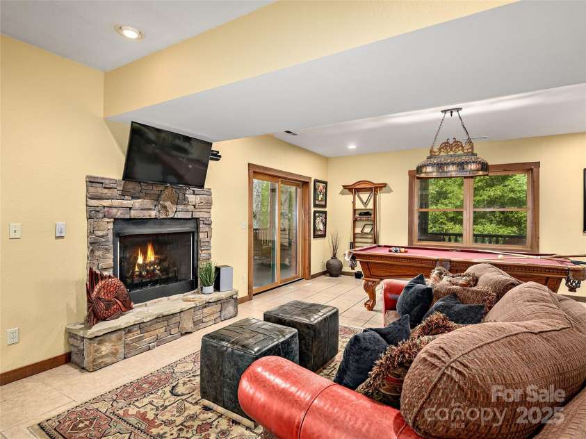 1391 Still Branch Road, Sylva, NC 28779.  MLS# CAR4242282, YatesRealty ID 4177. 