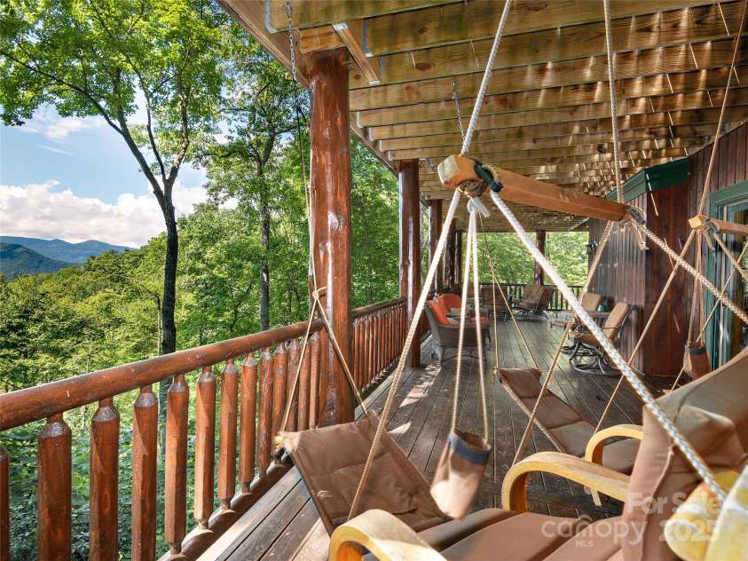 1391 Still Branch Road, Sylva, NC 28779.  MLS# CAR4242282, YatesRealty ID 4177. 