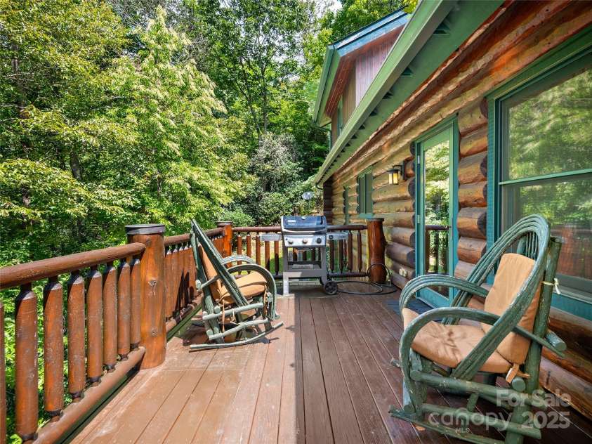 1391 Still Branch Road, Sylva, NC 28779.  MLS# CAR4242282, YatesRealty ID 4177. 