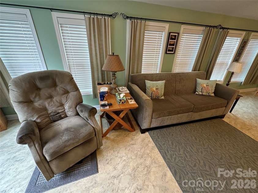 108 Hummingbird Circle, New London, NC 28127.  MLS# CAR4411380, YatesRealty ID 41770. 