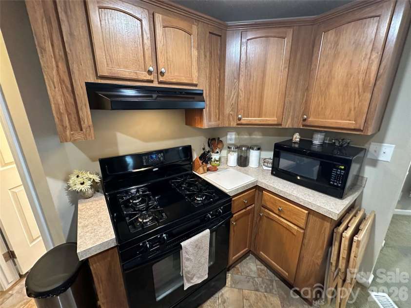 108 Hummingbird Circle, New London, NC 28127.  MLS# CAR4411380, YatesRealty ID 41770. 