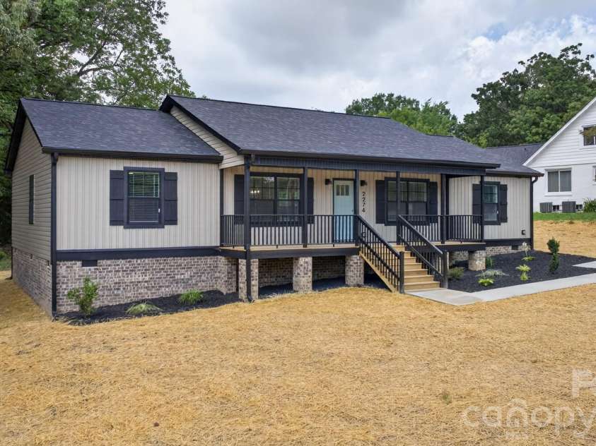 2274 Darwick Road, Winston Salem, NC 27127.  MLS# CAR4411764, YatesRealty ID 41772. 