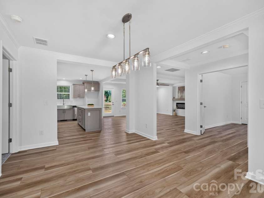 2274 Darwick Road, Winston Salem, NC 27127.  MLS# CAR4411764, YatesRealty ID 41772. Dining Room