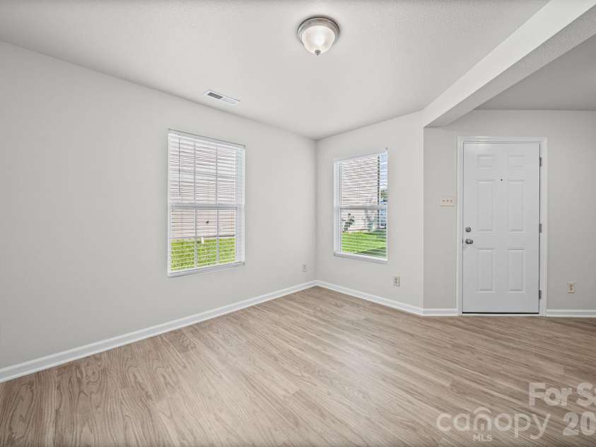 1604 Bray Drive, Charlotte, NC 28214.  MLS# CAR4409695, YatesRealty ID 41773. Dining Room and Foyer