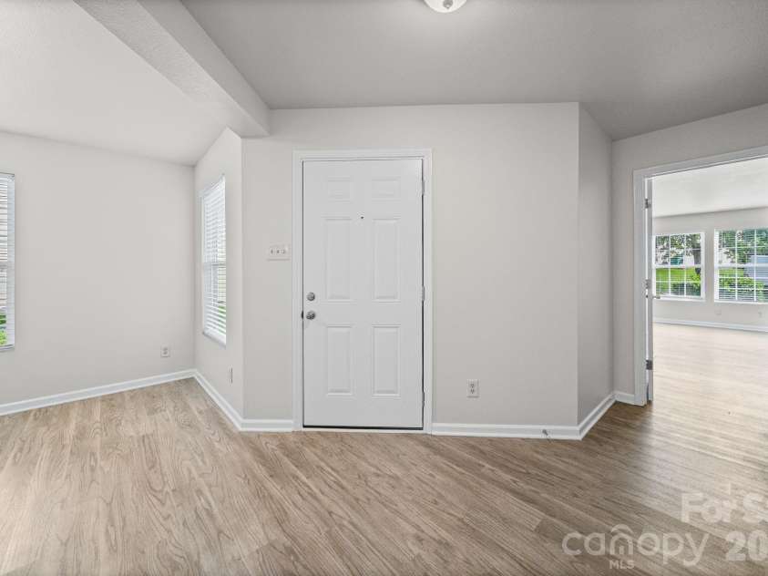 1604 Bray Drive, Charlotte, NC 28214.  MLS# CAR4409695, YatesRealty ID 41773. Foyer