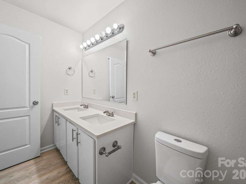 1604 Bray Drive, Charlotte, NC 28214.  MLS# CAR4409695, YatesRealty ID 41773. Secondary Bathroom