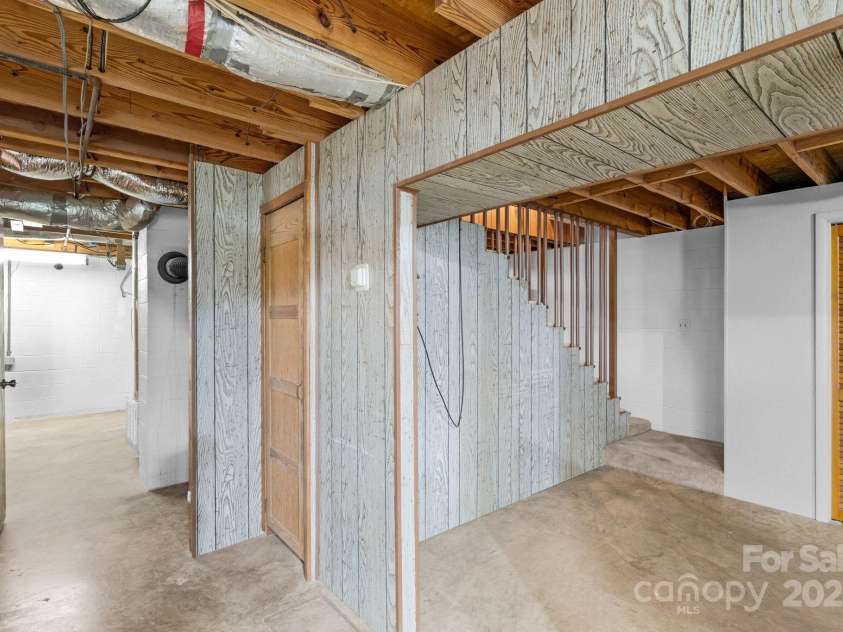 2036 Biggers Lake Road, Shelby, NC 28152.  MLS# CAR4273982, YatesRealty ID 4178. Basement