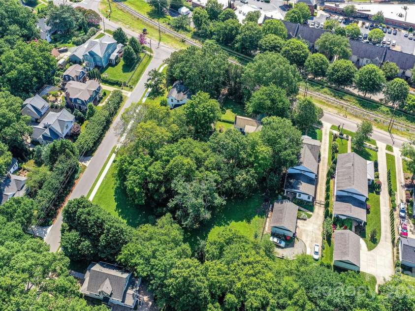 504 Potts Street, Davidson, NC 28036.  MLS# CAR4274445, YatesRealty ID 4178. 