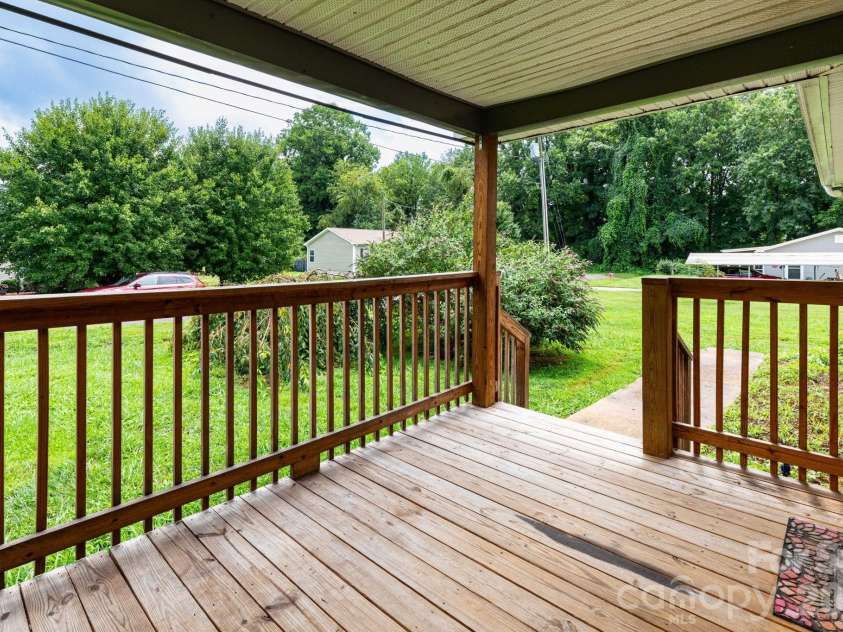 40 Eddie Drive, Old Fort, NC 28762.  MLS# CAR4409389, YatesRealty ID 41780. Covered Front Porch