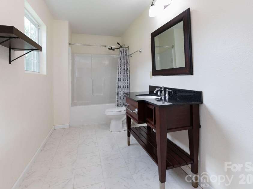 40 Eddie Drive, Old Fort, NC 28762.  MLS# CAR4409389, YatesRealty ID 41780. Primary Bathroom