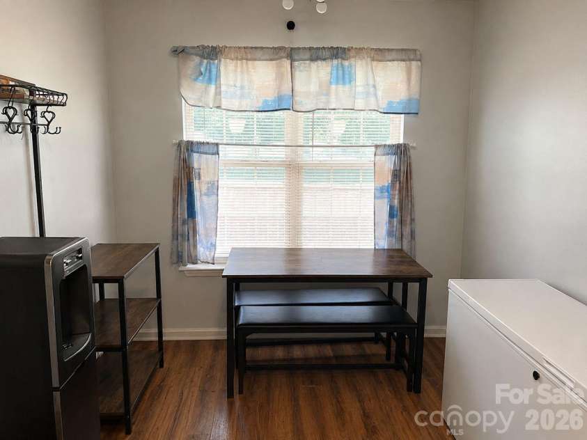 2630 Larry Drive, Charlotte, NC 28214.  MLS# CAR4412165, YatesRealty ID 41786. 