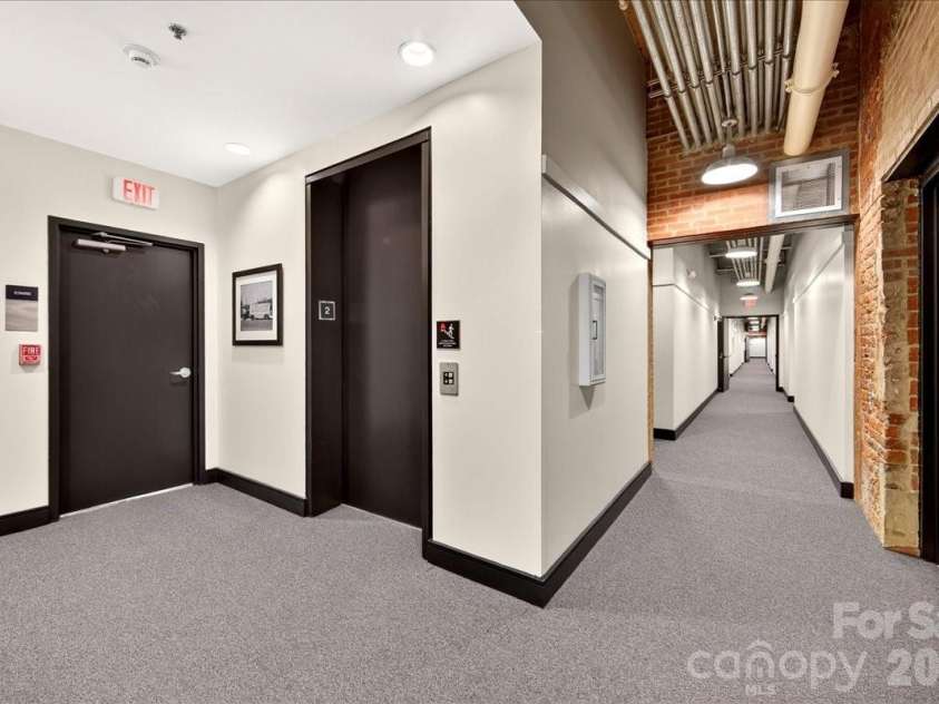 310 Arlington Avenue, Charlotte, NC 28203.  MLS# CAR4411977, YatesRealty ID 41789. 