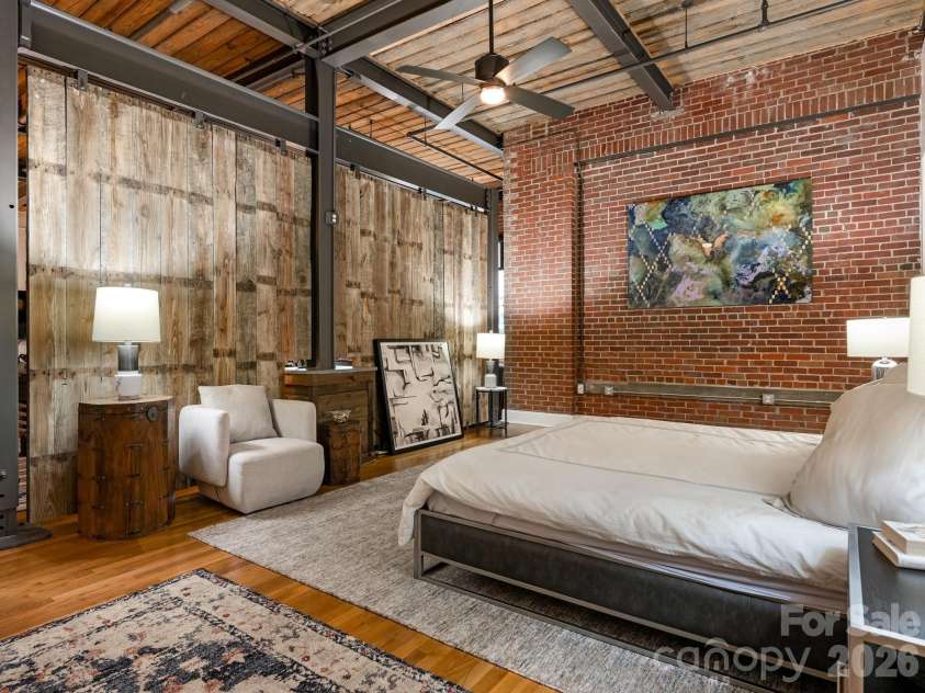 310 Arlington Avenue, Charlotte, NC 28203.  MLS# CAR4428320, YatesRealty ID 41789. 