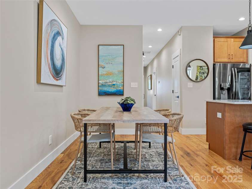 18 Destination Drive, Asheville, NC 28806.  MLS# CAR4305303, YatesRealty ID 4179. 