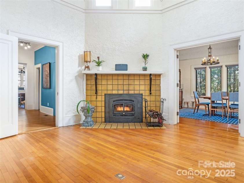 26 Sheridan Road, Asheville, NC 28803.  MLS# CAR4313661, YatesRealty ID 4179. 