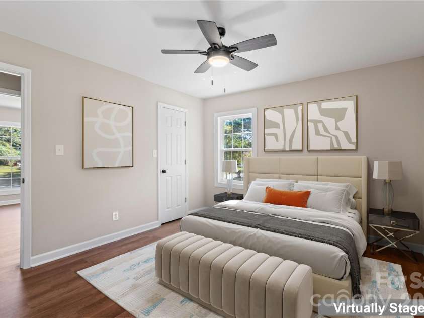 5316 Rupert Lane, Charlotte, NC 28215.  MLS# CAR4412155, YatesRealty ID 41790. 