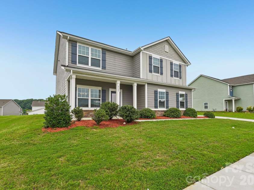 2127 Vecchio Drive, Monroe, NC 28110.  MLS# CAR4410906, YatesRealty ID 41791. 